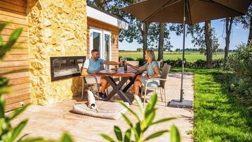 House | Outdoor dining