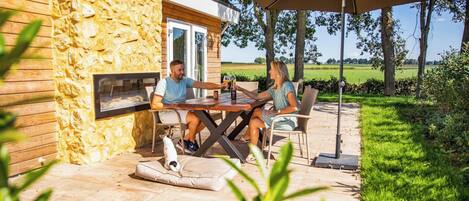 House | Outdoor dining