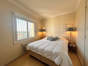 2 soverom, strykejern/-brett og wi-fi