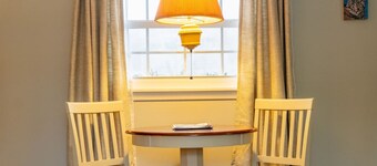 Alpine 5, cozy Vermont retreat