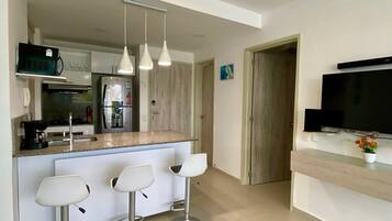 Apartemen, 2 kamar tidur | Dapur pribadi | Peralatan masak/sendok-piring dan meja makan