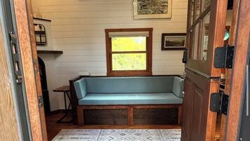 Smart-tv, pejs, bøger