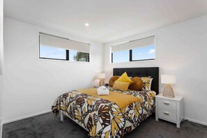 1 soverom, skrivebord, strykejern/-brett og wi-fi