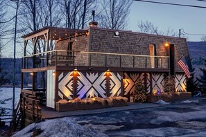Exterior - HunterLake *Two* Houses-10Bedrooms for 20-30Guests (Lanesville)