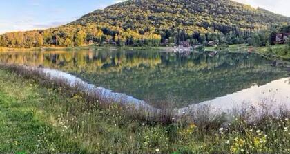 HunterLake *Two* Houses-10Bedrooms for 20-30Guests