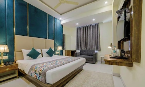 Hotel Smart Signature