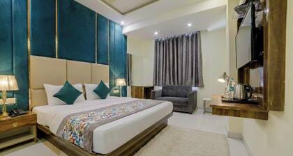 Hotel Smart Signature