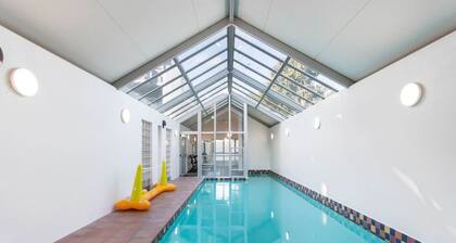 Handy CBD Covered Free Parking Gym 2 Bdrm