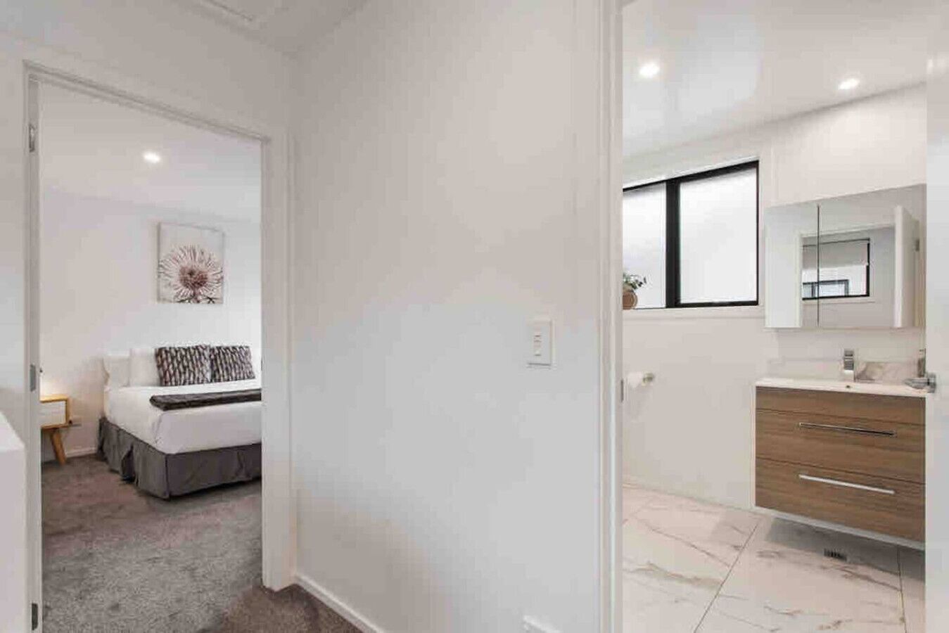 1 多间卧室、办公桌、熨斗/熨衣板、WiFi