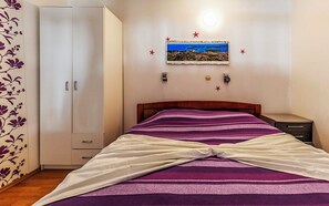 1 camera, Wi-Fi gratuito, lenzuola