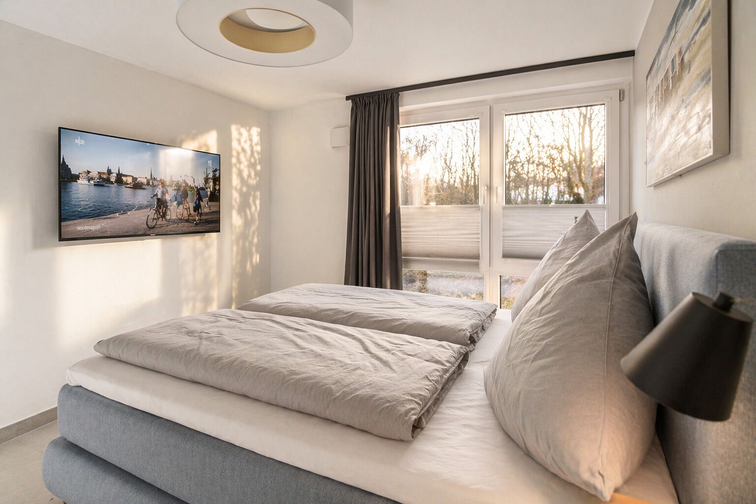 2 chambres, fer et planche à repasser, lit parapluie, Wi-Fi gratuit