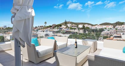 WHITE HOUSE : Charming & spacious Villa, Big terrace with sea & mountain views .