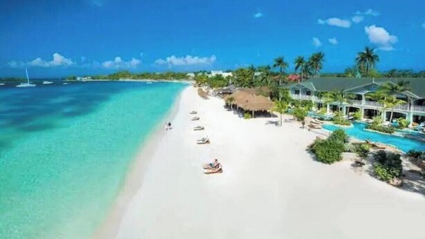 Strand