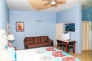 20 makuuhuonetta, silitysrauta/-lauta, Wi-Fi, vuodevaatteet