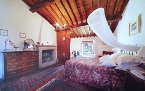 4 Schlafzimmer, Bügeleisen/Bügelbrett, WLAN, Bettwäsche
