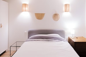 1 bedroom, soundproofing, iron/ironing board, free WiFi - Les Suites de Catherine, la Saint Georges (Nancy)