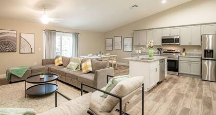 OCEAN VIEW | 6 bedrooms, Game rooms, Parking, AC