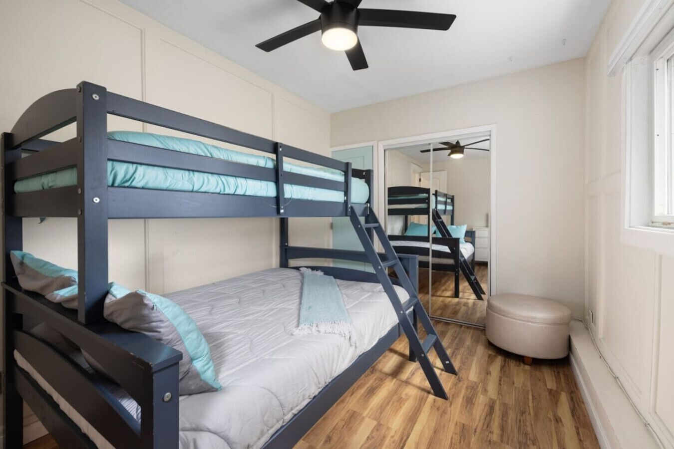 2 多间卧室、WiFi、床单