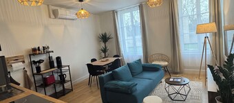 Facing the castle & Air-conditioned ~ El Castillo ~