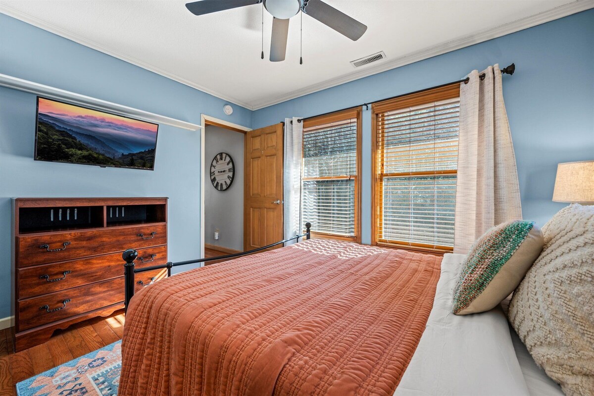 Photo 60 of Hot Tub ✩ Firepit ✩ Game Room ✩ 10 mins to Gatlinburg