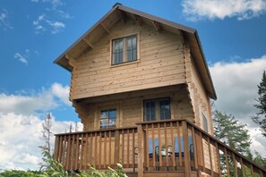 Exterior - Black Bear, Black Bear Lakefront Cabin (Cantwell)