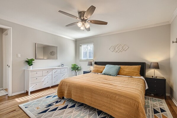 5 chambres, fer et planche à repasser, accès au Wi-Fi (inclus)