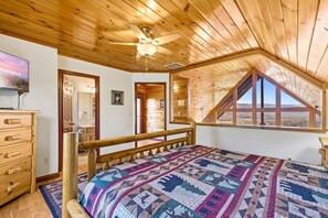 2 sovrum, strykjärn/strykbräda och sängkläder