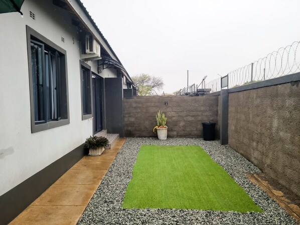 Comfort Apartment, Patio | Terrace/patio - Enchanted Africa Apartments (Zvishavane)