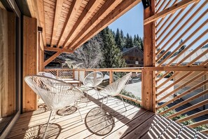 Property grounds - Chamoisine - Refined Apartment in Châtel (Châtel)