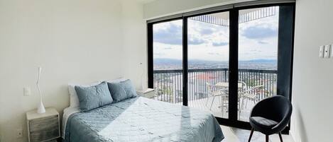 2 間睡房、熨斗/熨衫板、免費 Wi-Fi、床單