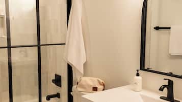 Shower, free toiletries, hair dryer, towels