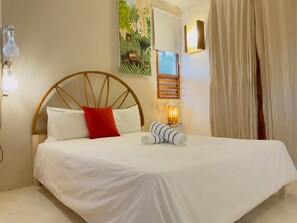 2 habitaciones, tabla de planchar con plancha, wifi y ropa de cama 