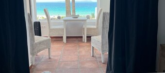 LA MARITIMA, YOUR IDEAL BEACHFRONT HOME