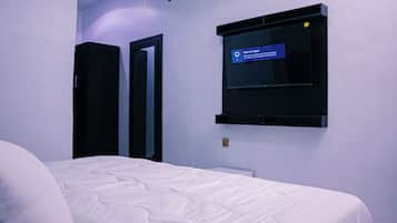 Deluxe Room | In-room safe, desk, laptop workspace, free WiFi