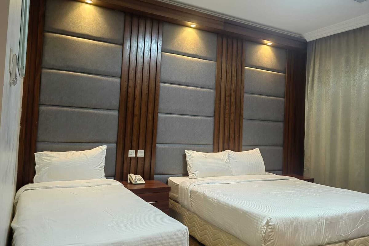 Family Double Room | 1 bedroom, Egyptian cotton sheets, premium bedding, down duvets