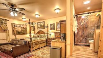 Een strijkplank/strijkijzer, gratis wifi, beddengoed