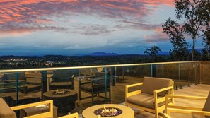 Interior - The Back Nine Retreat by Avantstay Private Golf Sim, Firepit & Mountain Views Near Dollywood (Sevierville)