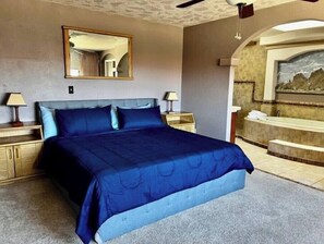 3 habitaciones, tabla de planchar con plancha, wifi y ropa de cama 