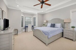 7 عدّة غرف نوم وواي فاي وملاءات أسرّة