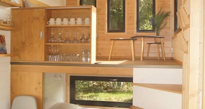 Tiny house 2/4p in Gaume, close to woods, trails (GR 129) and golf course