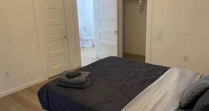 Clean & Cozy 3 BR/1 BA Walkable to Texas Tech