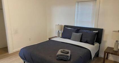 Clean & Cozy 3 BR/1 BA Walkable to Texas Tech