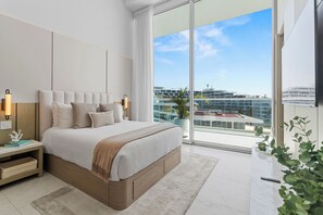 3 bedrooms, WiFi, bed sheets - Luxury 3-bedroom Beachfront in fantastic Bucerías (Bucerías)