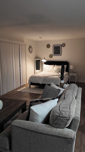 1 bedroom, iron/ironing board, WiFi, bed sheets