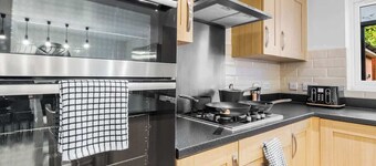 Whitley Rise, Reading