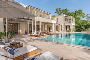 Pool - Villa Tamarindo (Holetown)
