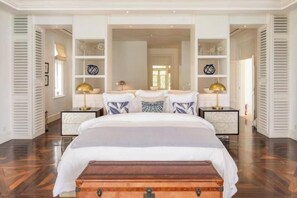 5 Schlafzimmer, Bügeleisen/Bügelbrett, WLAN