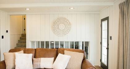 Lawsons Landing-On the Bourbon Trail