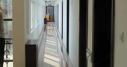 Jinse Hepan Business Hotel