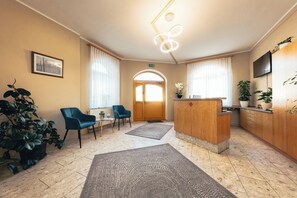 Reception - B&B Number 1 (Loipersdorf bei Fuerstenfeld)